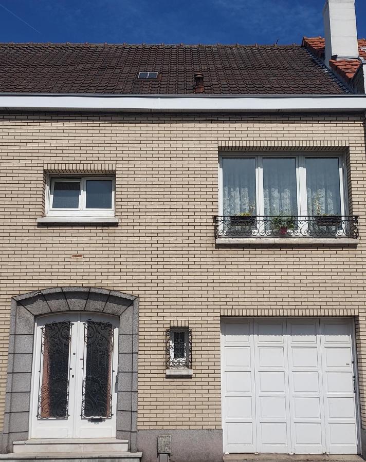 L'Horloge Cassee Duinkerke Buitenkant foto